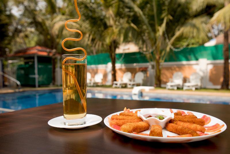 Resort Palmeiras Dourado Cansaulim ภายนอก รูปภาพ